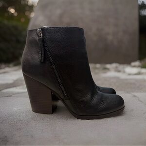 Kenneth Cole Reaction Might Win Black Ankle Boots Woman US size 10